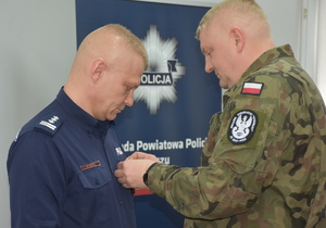 Medal dla Komendanta Powiatowego Policji w Piszu