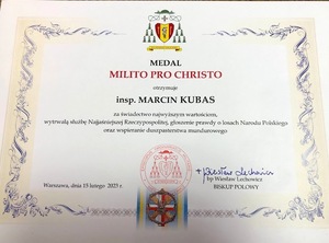 Certyfikat potwierdzający przyznanie medalu &quot;Milito Pro Christo&quot;
