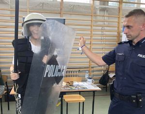 Policjanci na tragach pracy