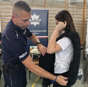 Policjanci na tragach pracy
