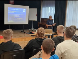 Spotkanie z uczniami w Zespole Szkół Leśnych w Rucianem-Nidzie
