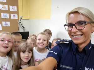 Spotkanie z dziećmi w Szkole Podstawowej w Snopkach