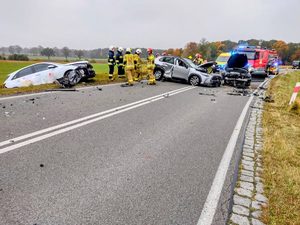 Zderzenie trzech aut na trasie Biała Piska-Szczuczyn