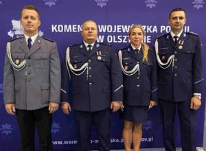 Wyróżnienia i awanse dla policjantów z Komendy Powiatowej Policji w Piszu