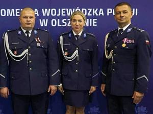 Wyróżnienia i awanse dla policjantów z Komendy Powiatowej Policji w Piszu