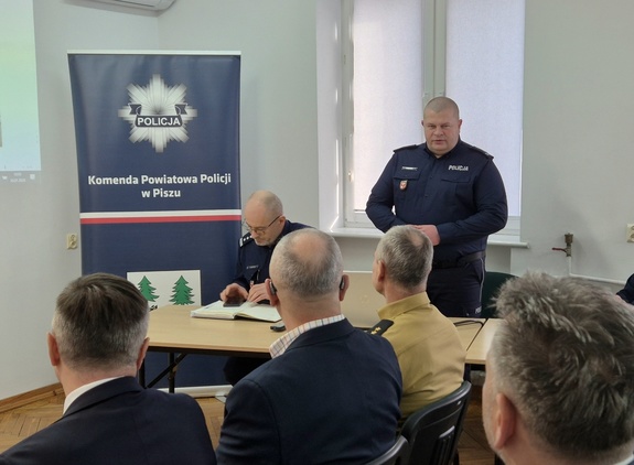 Odprawa roczna w KPP Pisz