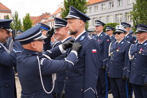 Policjanci z KPP Pisz uhonorowani medalami